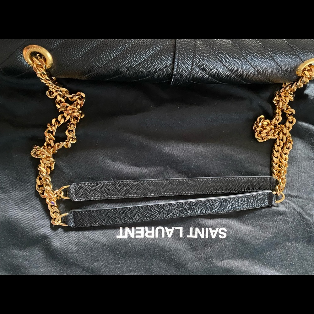 Saint Laurent Large Envelope Bag - Picture 6 of 6